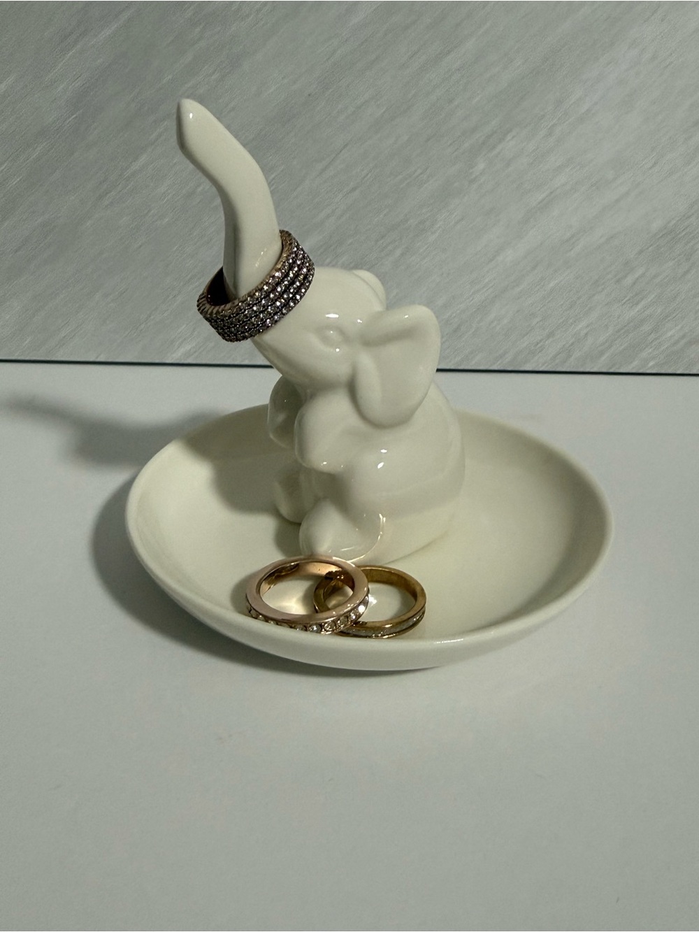 Vinakas Ceramic Elephant Ring Dish